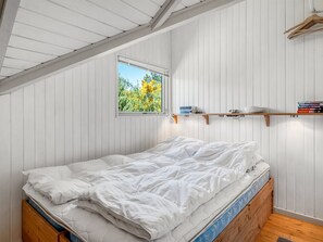 3 bedrooms, Internet