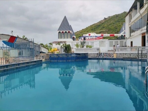 Alberca al aire libre 