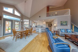 Télévision, cheminée