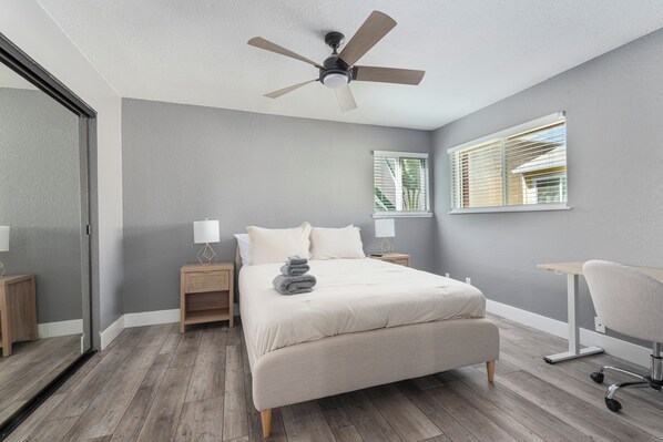 3 bedrooms, WiFi, bed sheets