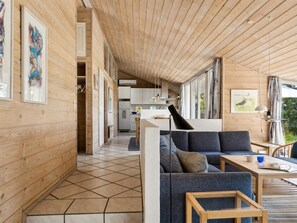 Fernseher, Kamin