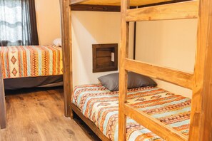 2 bedrooms, internet