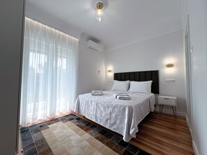 2 quartos, ferros/tábuas de passar roupa, Wi-Fi, roupa de cama