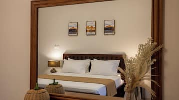 Egyptian cotton sheets, premium bedding, free WiFi, bed sheets