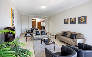 50-inch TV with cable channels - Marjaan Apartments (Mombasa)