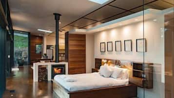 1 bedroom, iron/ironing board, free WiFi