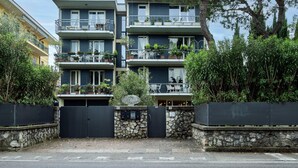 Uklassifisert bilde, 2 av 25, knapp