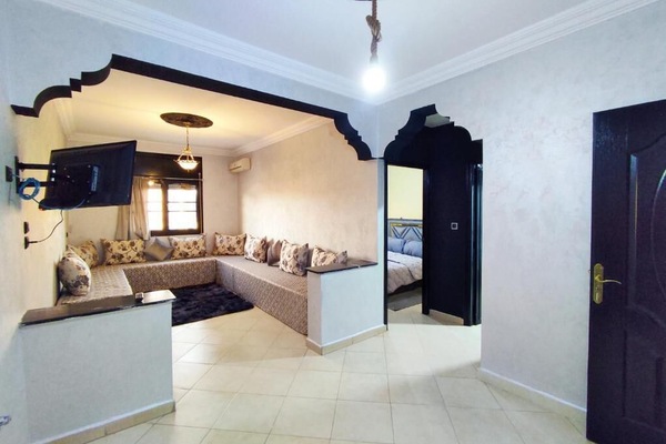 Standard Suite | Living area | TV