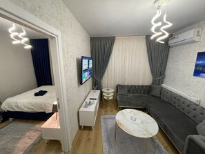 1 camera, ferro/asse da stiro, Wi-Fi, lenzuola