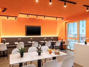 Dining - B&B HOTEL Hagen (Hagen)