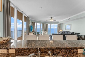 تلفزيون ذكي