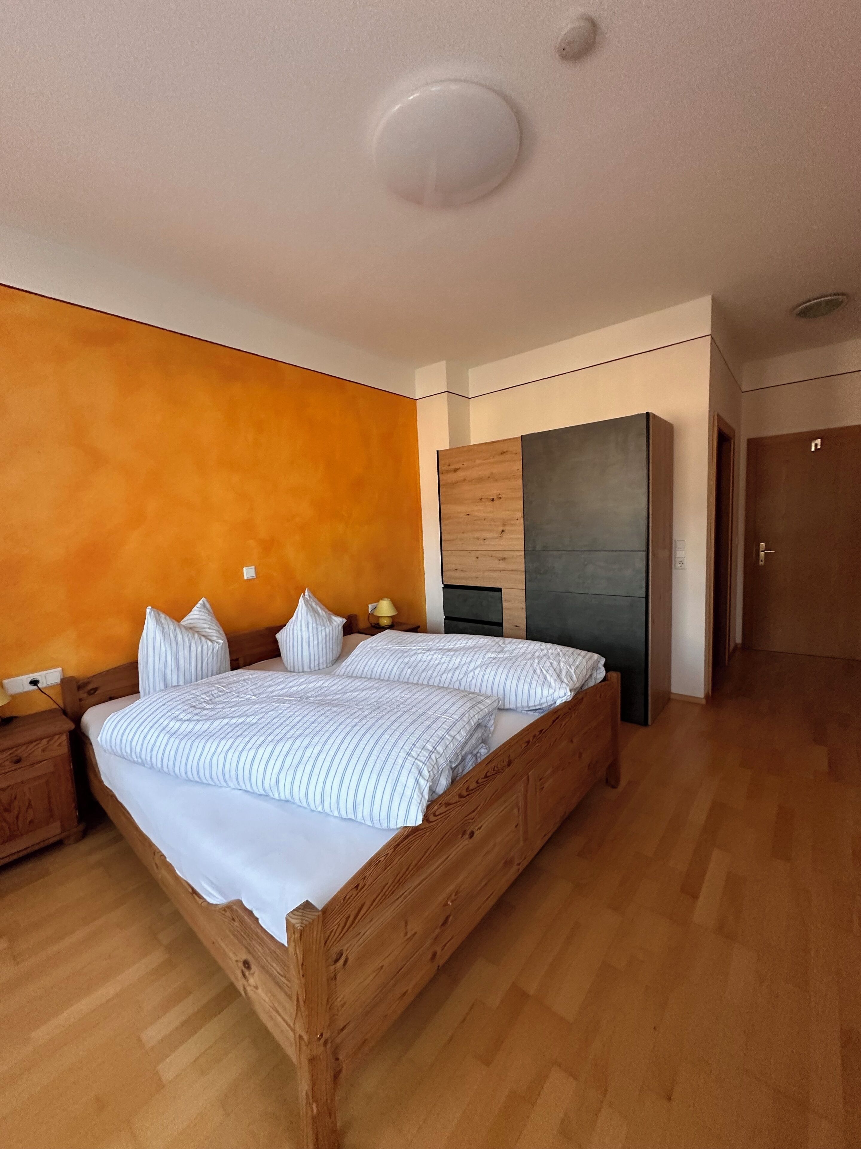 4 chambres, Wi-Fi, draps fournis