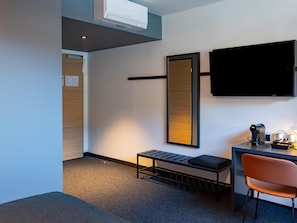 1 bedroom, soundproofing, free WiFi
