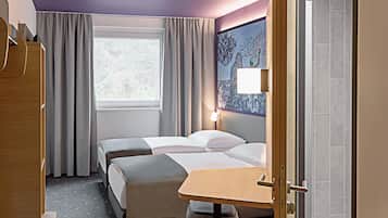 Soundproofing, free WiFi