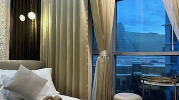 1 bedroom, iron/ironing board, free WiFi, bed sheets