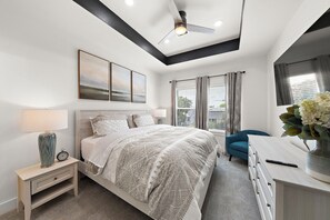 4 Schlafzimmer, Schreibtisch, Bügeleisen/Bügelbrett, kostenloses WLAN