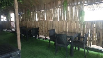 Bar (en la propiedad)