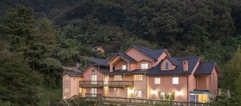 Yangpyeong Beulleosseom pet spa Pension