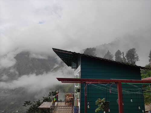 Aikyam Cottages and Camps