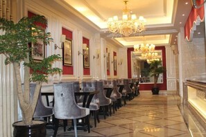 Unclassified image, 5 of 42, button - Joyful Hotel (Yueqing)