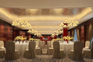 Unclassified image, 4 of 42, button - Joyful Hotel (Yueqing)