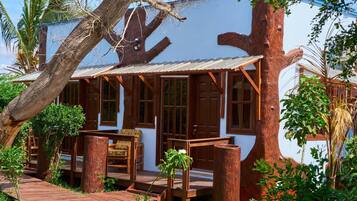 Basic Shared Dormitory, Men only, Garden View | Iron/ironing board, free WiFi