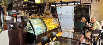 Luang Prabang Bakery & Guest House