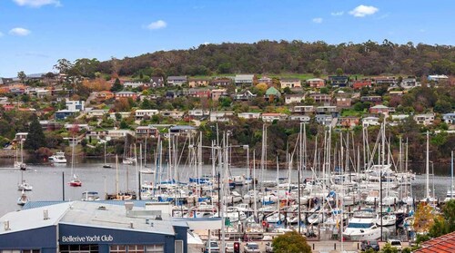 Residential Retreat, Groups & Families-Sleeps 15
