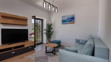 Apartment | 2 bedrooms, Internet