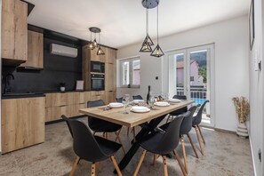 House | 3 bedrooms, Internet - Pool House Beba Tribalj Lake (Vinodol)