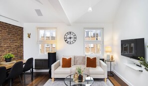 تلفزيون ذكي، كُتُب