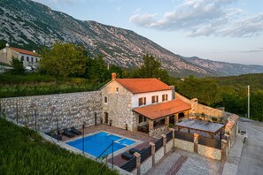 Villa | 5 bedrooms, Internet - Pool Villa Cupido in Crikvenica - Drivenik (Vinodol)