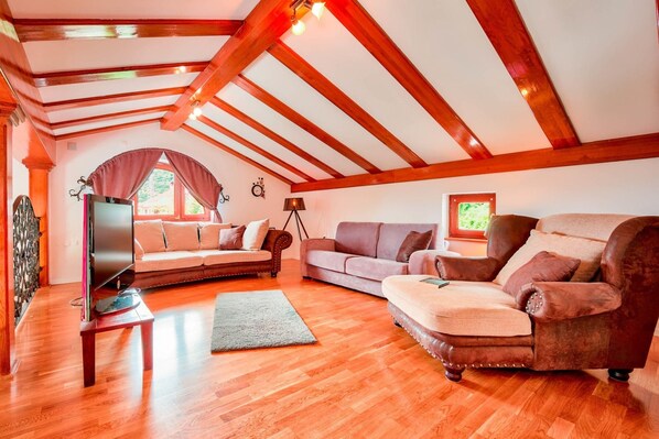 4 bedrooms, Internet