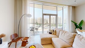 1 bedroom - Tiara Residences Stay on the Beach 2 Beds (Dubai)