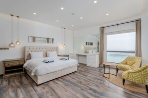 4 bedrooms - JBR Bahar Beach Views 4 Beds (Dubai)