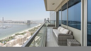 Apartment - Luxury at Ocean Heights Views Dubai Marina 4 Beds Sleeps 8 (Dubai)