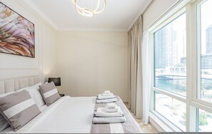 House | 2 bedrooms - Luxurious Waterfront Stay at Al Majara Dubai Marina (Dubai)