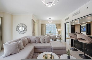 House | 2 bedrooms - Luxurious Waterfront Stay at Al Majara Dubai Marina (Dubai)