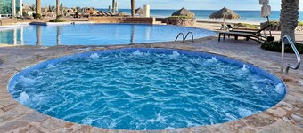 Tranquil Tides Oceanfront Family Oasis #703