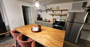 Apartment - Stunning Phoenix Studio Stylish Oasis in a Prime Location (Phoenix)