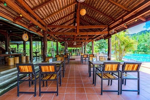 Restaurant - Lisha Grand Hotel C Vangvieng (Vang Vieng)