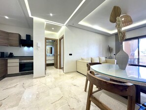 Apartment | Private kitchen | Fridge, microwave, oven, stovetop - Desert Rose Oasis in Marrakech (Marrakech)