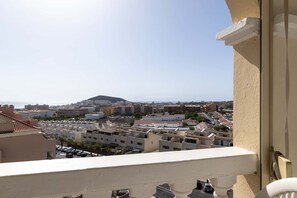 Property grounds - Castle Harbour 34 - One Bed (Los Cristianos)