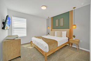 6 makuuhuonetta, silitysrauta/-lauta, Wi-Fi, vuodevaatteet