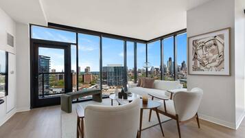 TV, aparelho de som, escritórios