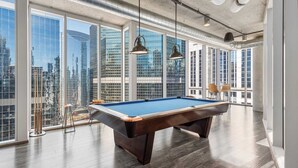 Spielezimmer