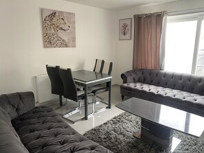 House | Meeting facility - London Bliss Retreat - Superb 3-bed House (London)