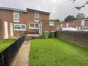 House | Property grounds