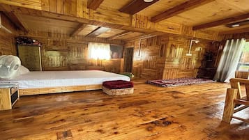 4 bedrooms, WiFi, bed sheets