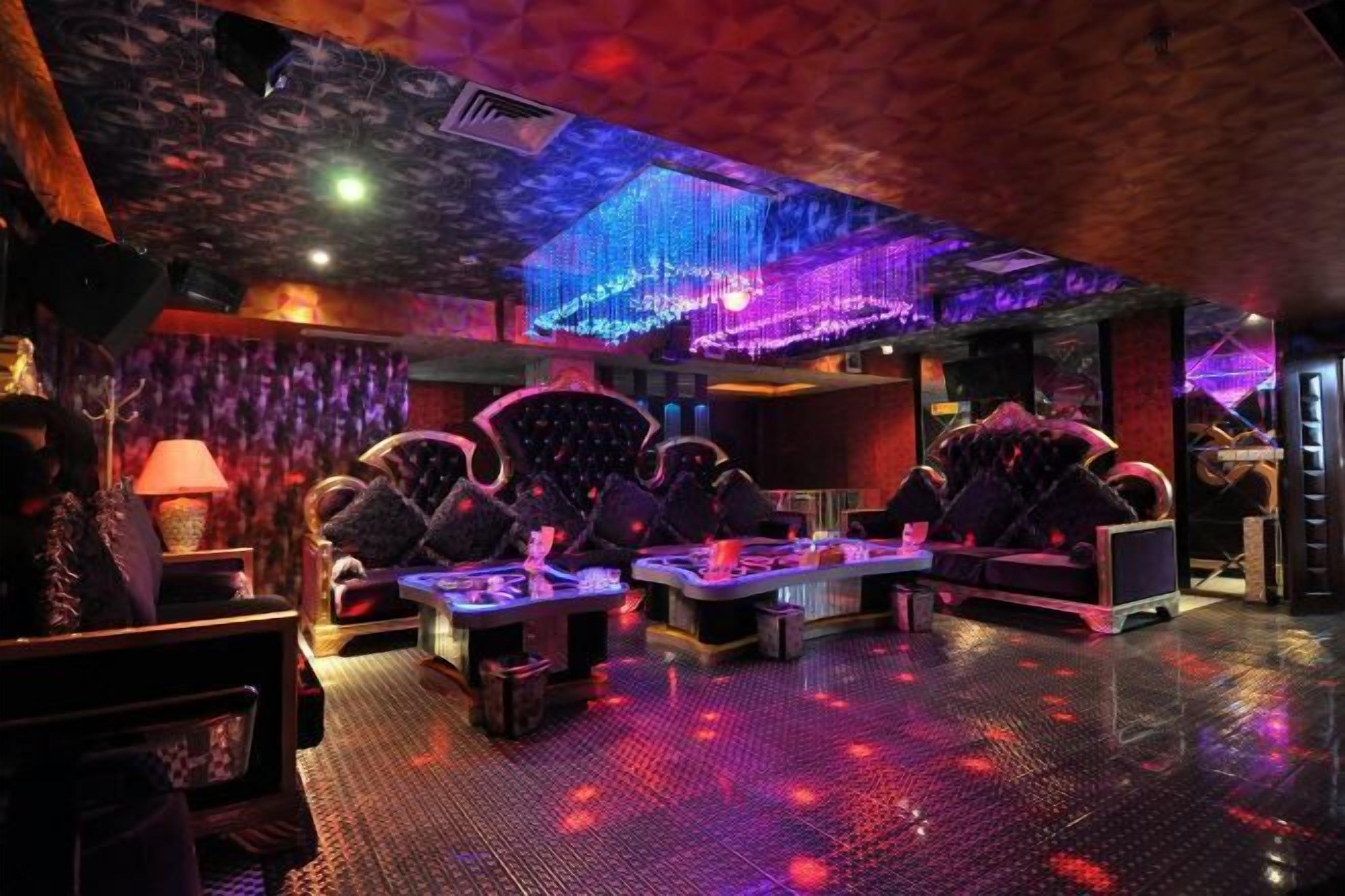 بار (في المنشاة)